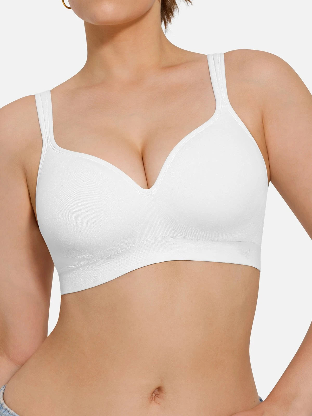 popilush-seamless-wireless-adjustable-comfort-support-bra-white-s-wlgb52032-wh01p-s-1-1190659083.webp